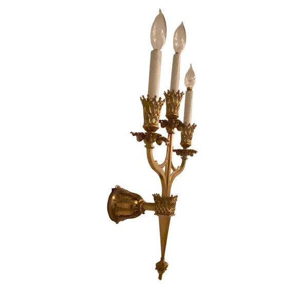 Antique Brass Gothic Three Light Wall Sconce fleur de lis - Picture 2 of 6
